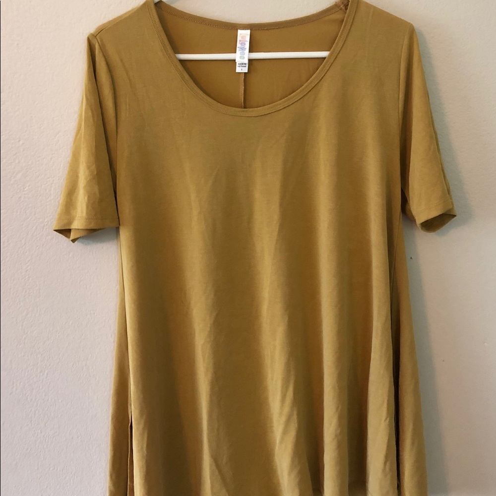 Lularoe Perfect Tee